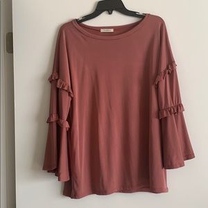 Ruffle sleeve top